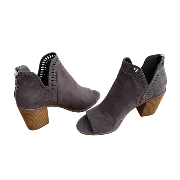 Womens’ Steve Madden Open Toe Heel Boots Size 8 - Picture 3 of 5